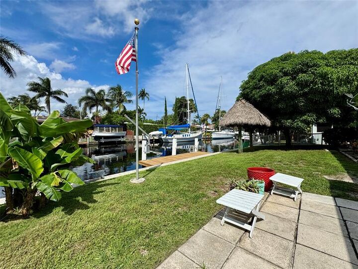 Property Photo:  1213 Mandarin Isle  FL 33315 