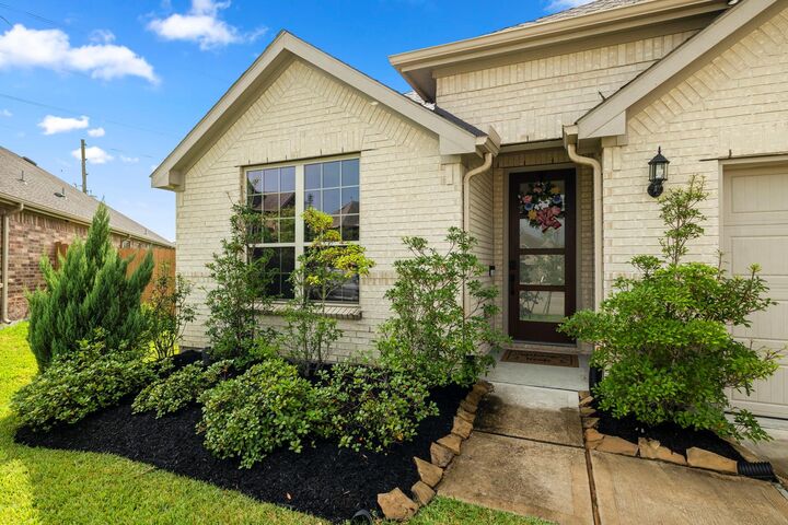 Property Photo: 28024 Lone Hollow Lane TX 77386