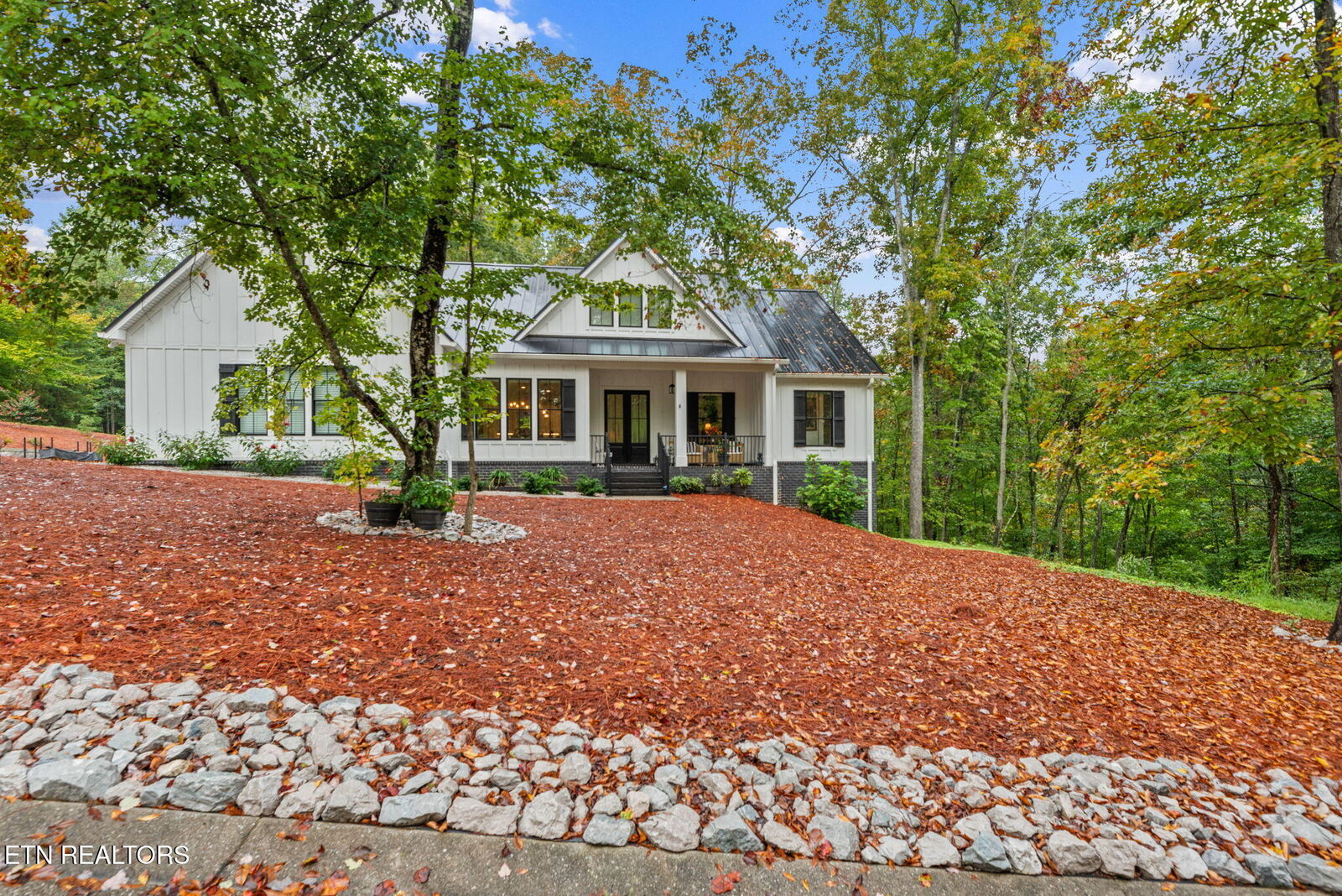 Property Photo:  417 High St  TN 37763 