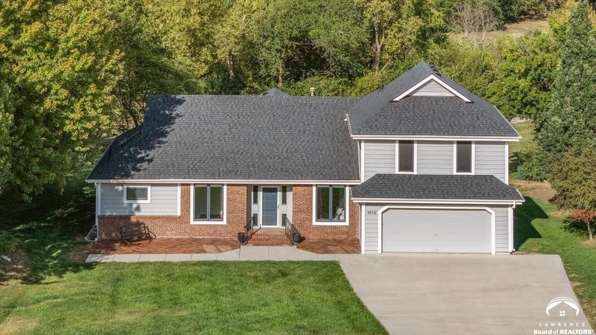 Property Photo: 4312 Wimbledon Drive KS 66047