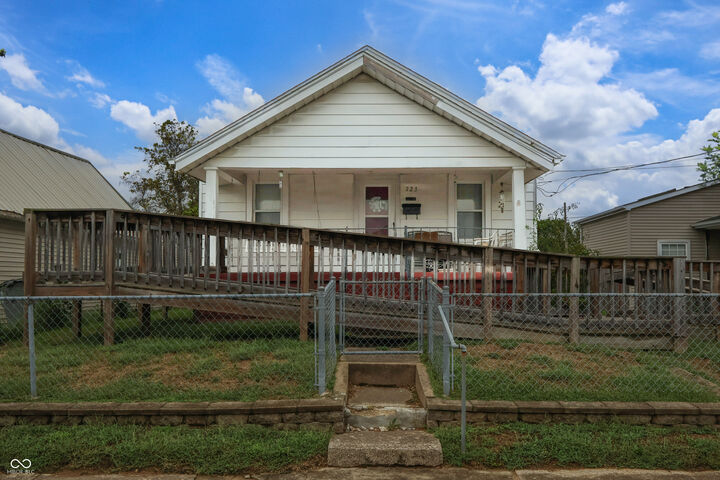 Property Photo:  723 Noble Street  IN 47274 