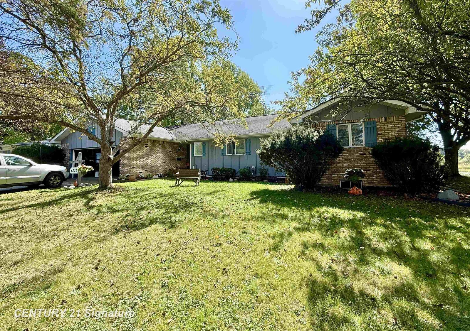 Property Photo:  1525 Pius Street  MI 48638 