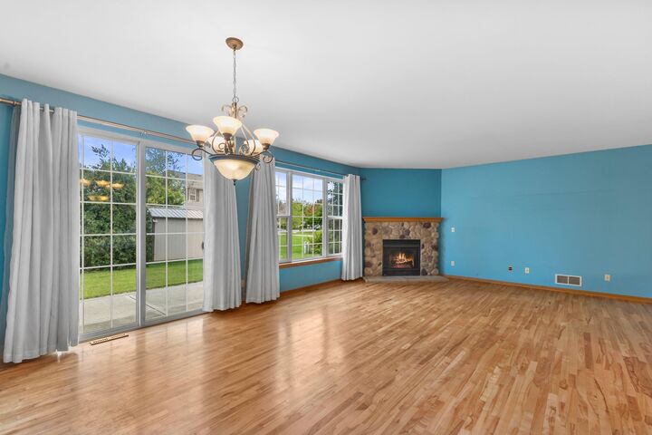 Property Photo:  4106 Stillwater Cir  WI 53189 