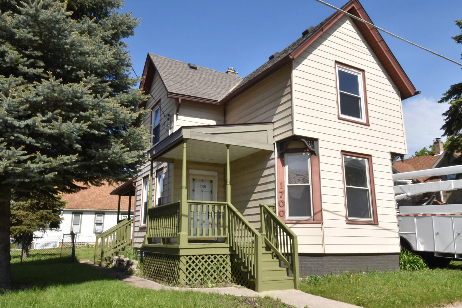 Property Photo:  1700 Green St  WI 53402 