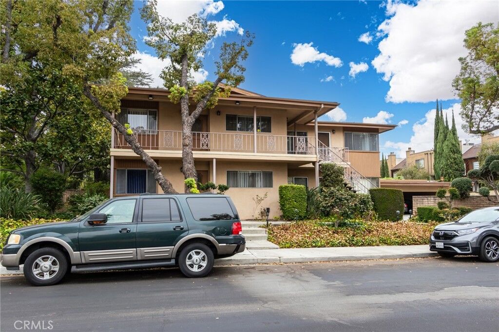 Property Photo:  865 Arcadia Avenue A  CA 91007 
