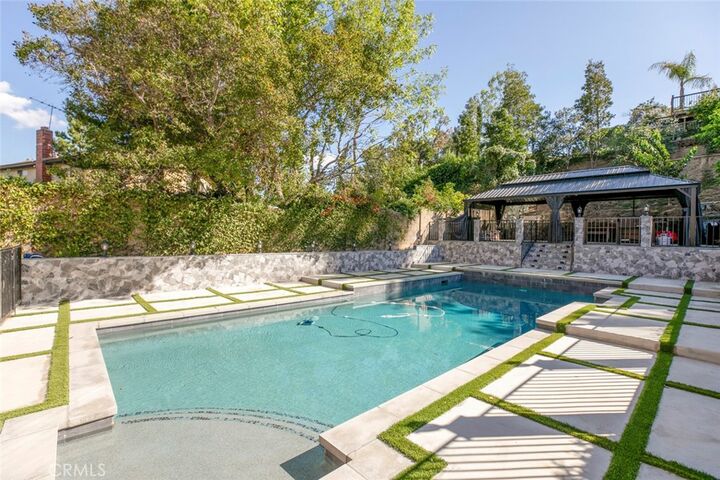 Property Photo:  18810 Kirkcolm Lane  CA 91326 