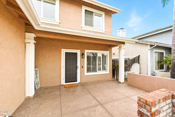 Property Photo: 1546 Daffodil Avenue CA 93004