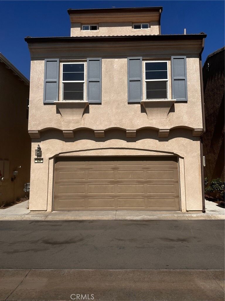 Property Photo:  3827 Grant Street 28  CA 92879 