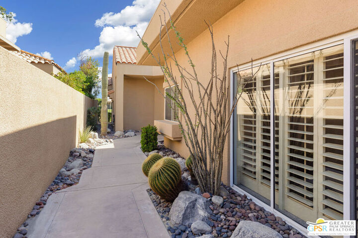 Property Photo: 68 Oak Tree Drive CA 92270
