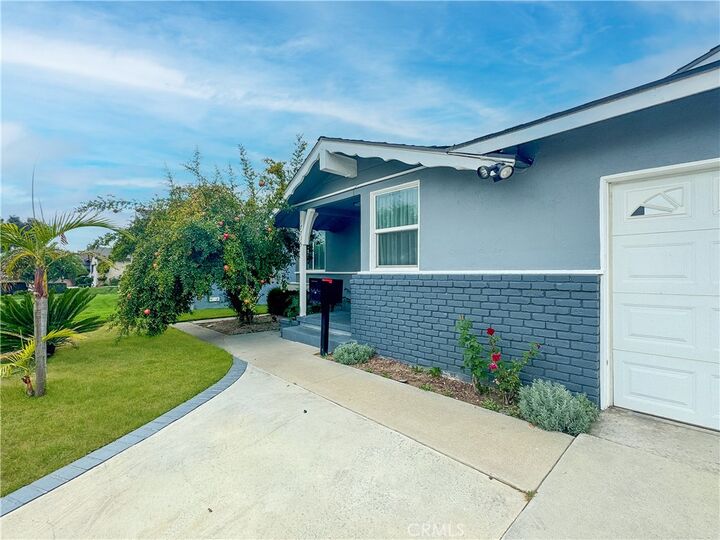 Property Photo:  17715 17715 Canehill  CA 90706 