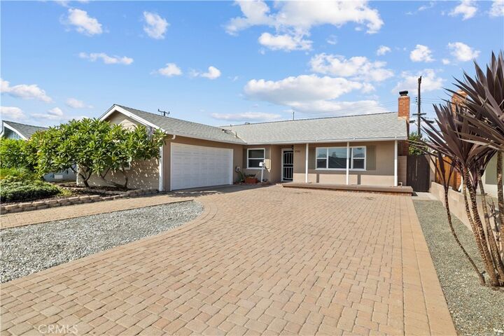 Property Photo: 17391 Meer Circle CA 92647