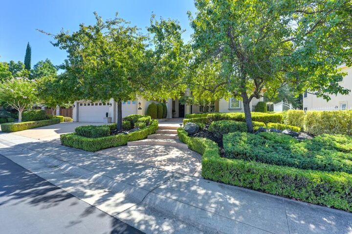Property Photo:  1876 Park Oak Drive  CA 95661 