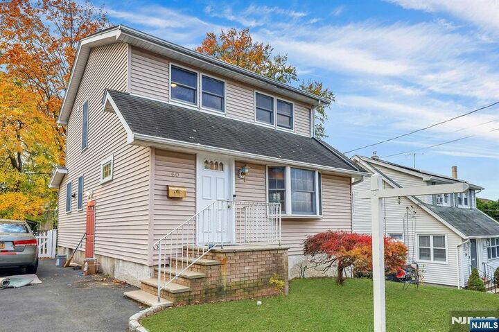 60 Chestnut Avenue  Bogota NJ 07603 photo