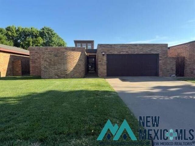 Property Photo:  2116 Circlewood Place  NM 88101