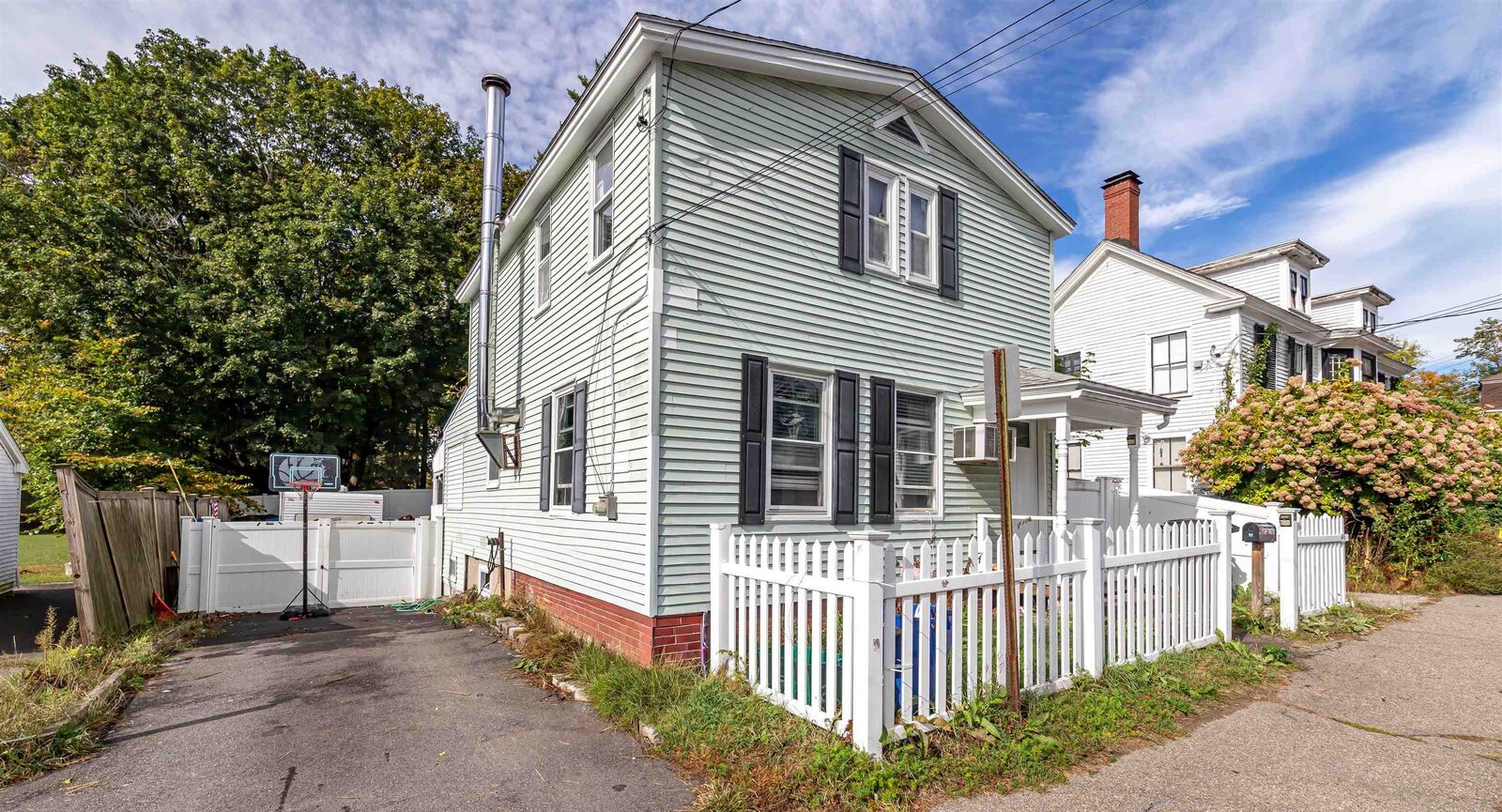 Property Photo:  10 N Main Street  NH 03038 