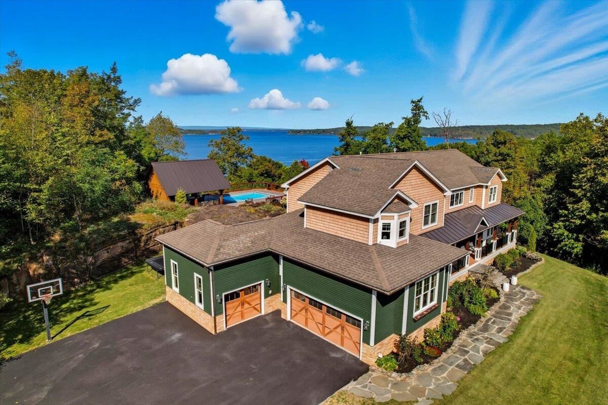 Property Photo:  117 Bay Road  VT 05446 