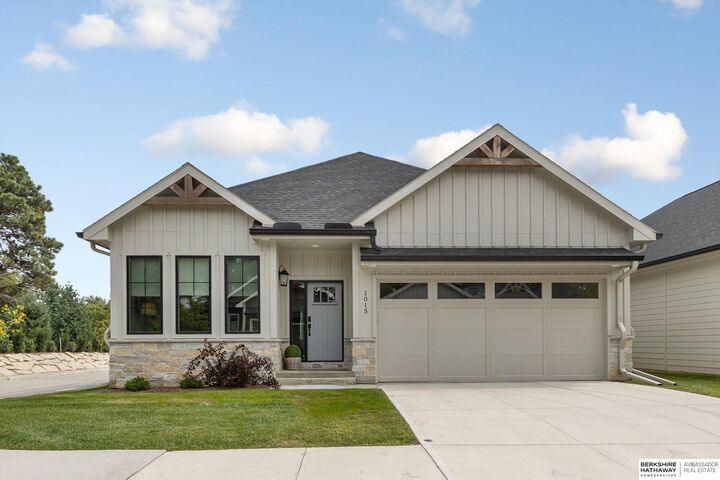 1015 S 90th Court  Omaha NE 68114 photo
