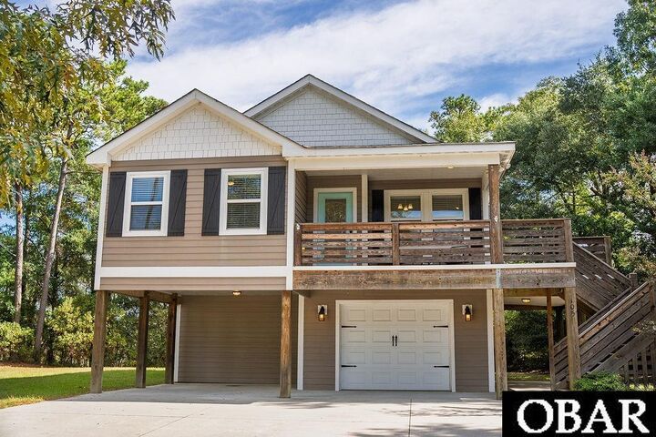 105 Cole Court  Kill Devil Hills NC 27948-8528 photo
