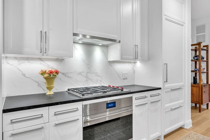 Property Photo:  100 Linden Street 111  MA 02482 