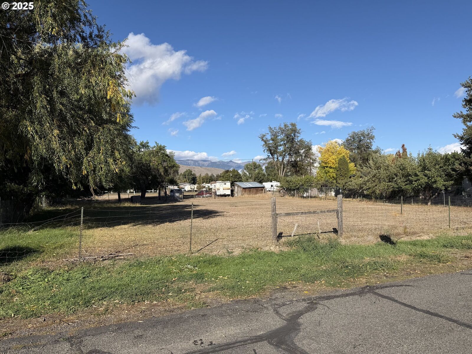 Property Photo:  15th  OR 97814 