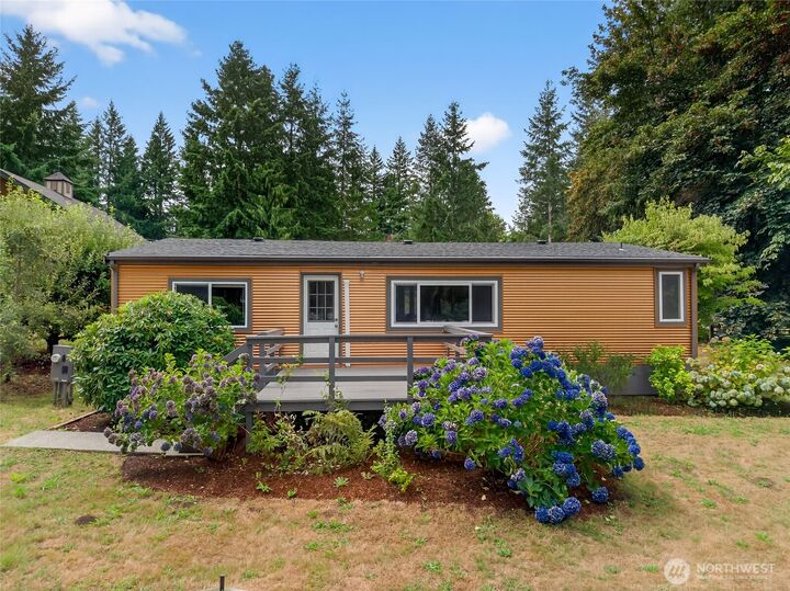 Property Photo: 20915 259th Avenue SE WA 98038
