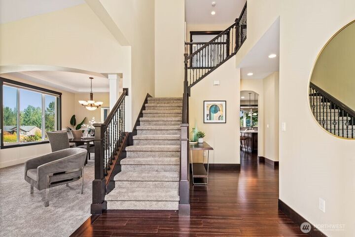 Property Photo:  11012  204th Avenue SE  WA 98290 