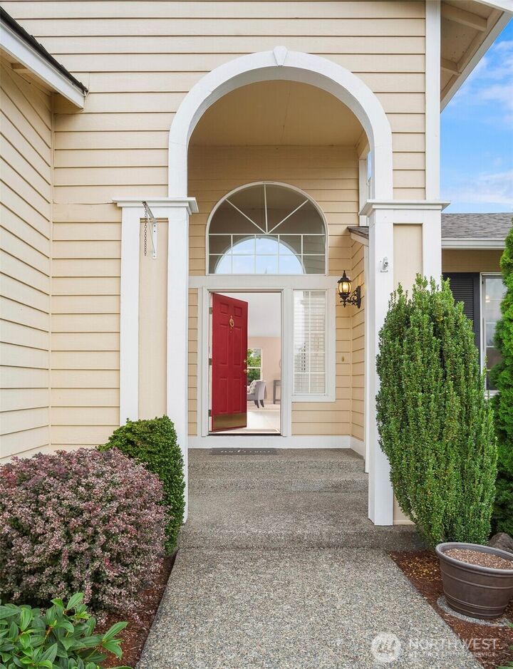 Property Photo:  448  Trullinger Street  WA 98321 