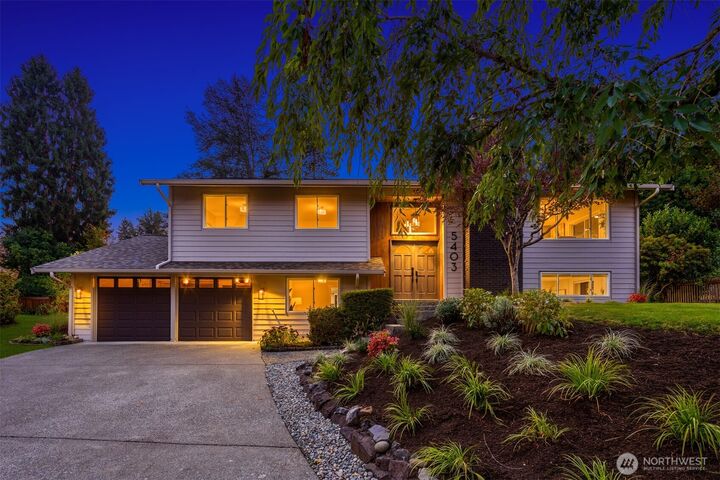 Property Photo:  5403  157th Drive NE  WA 98052 
