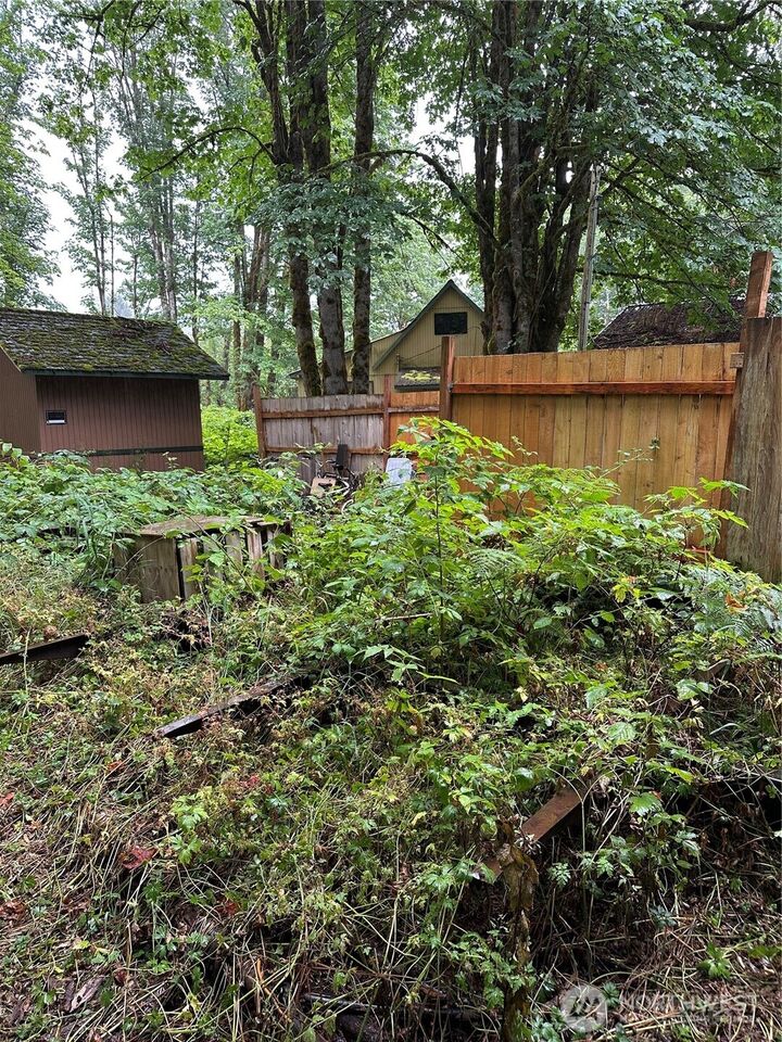 Property Photo:  63428 NE 196th Street  WA 98251 