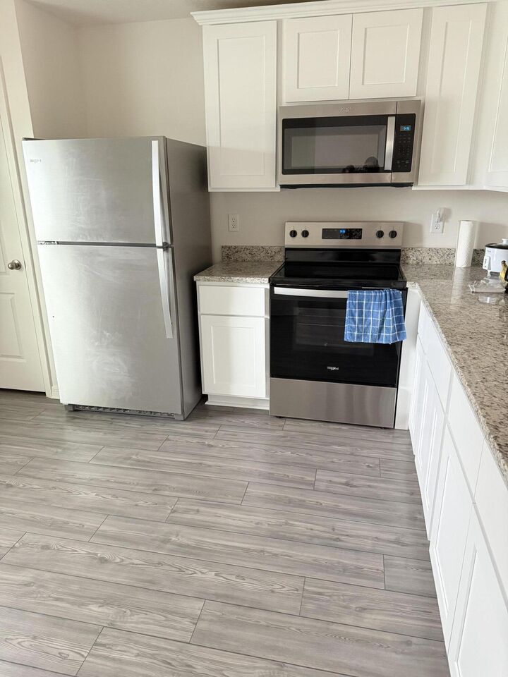 Property Photo:  920 SW Castaneda Lane SW  FL 34953 