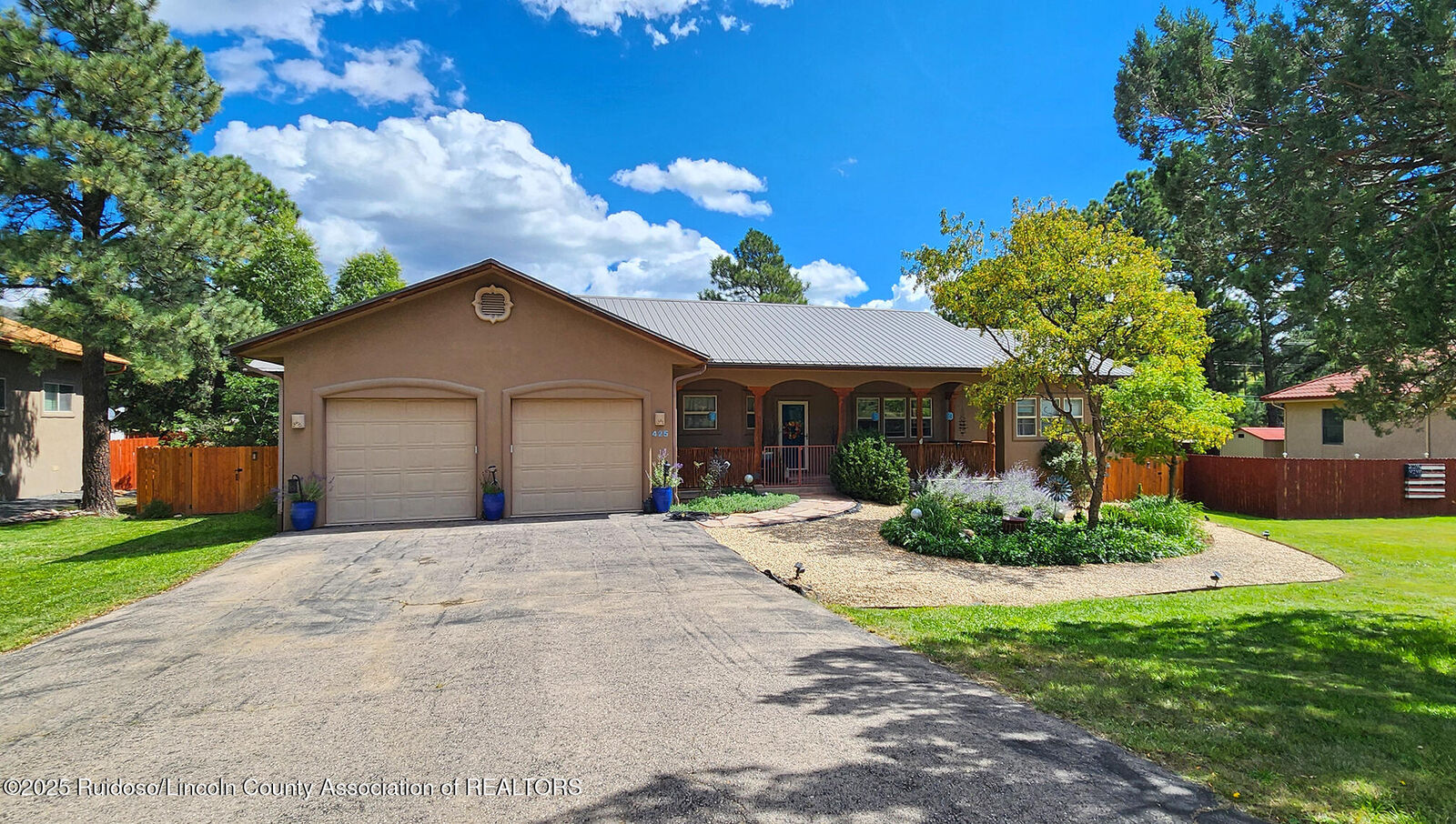 Property Photo:  425 White Mountain Meadows Drive  NM 88345 