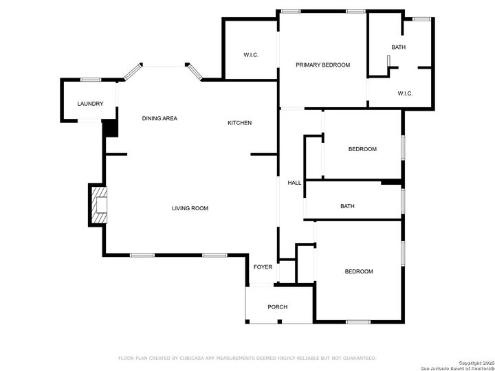 Property Photo:  1124 Fox Run Circle  TX 78130 
