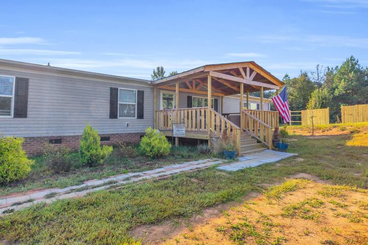 Property Photo:  317 Grindall Ford Road  SC 29340 