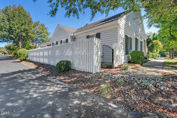 Property Photo: 19 Caldwell NC 27312