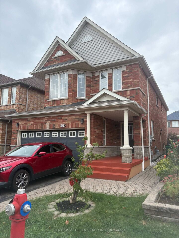 Photo de la propriété:  3217 Respond Road (Main Level)  ON L5M 7X5 