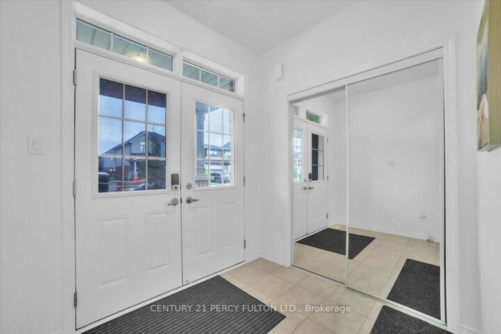 Photo de la propriété:  80 Cooke Avenue  ON N3T 0S1 