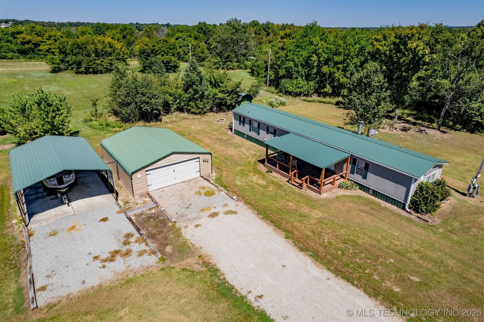 Property Photo:  420229 E 1144 Road  OK 74426 