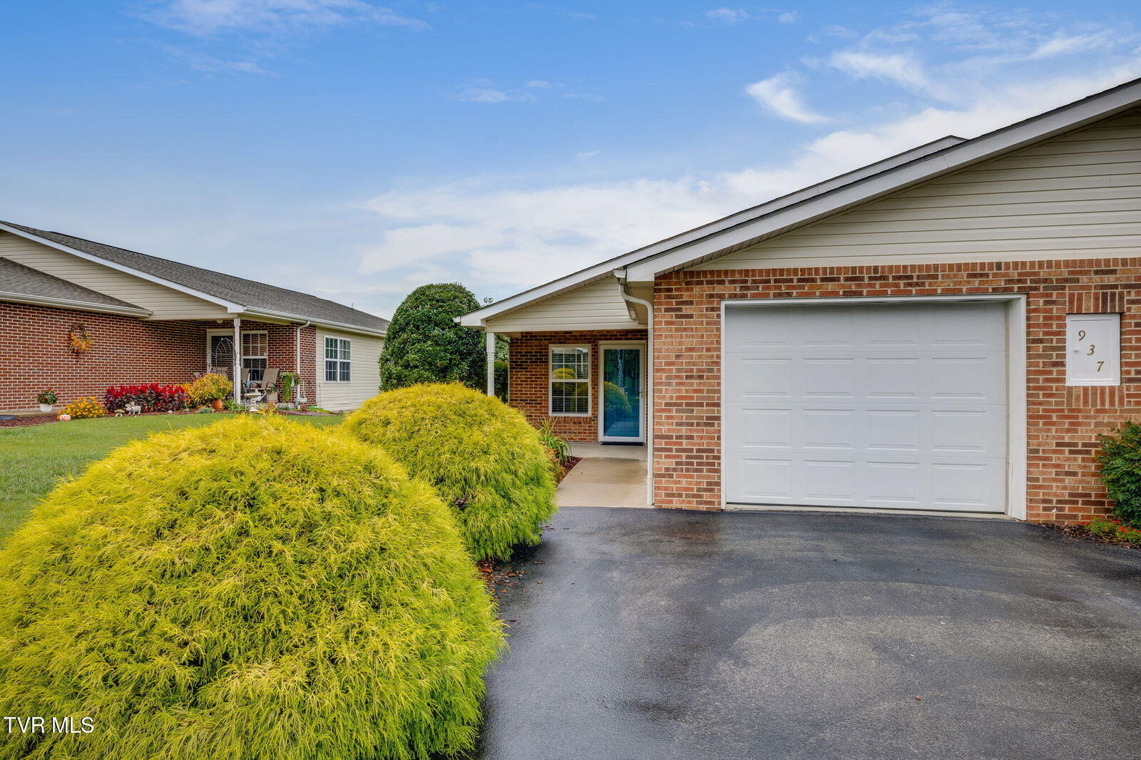 Property Photo: 937 Cornerstone Court . TN 37660