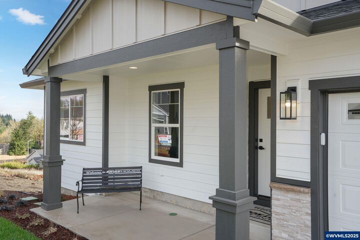 Property Photo:  5666 Jeremy Valley (Lot 81) Dr SE  OR 97306 