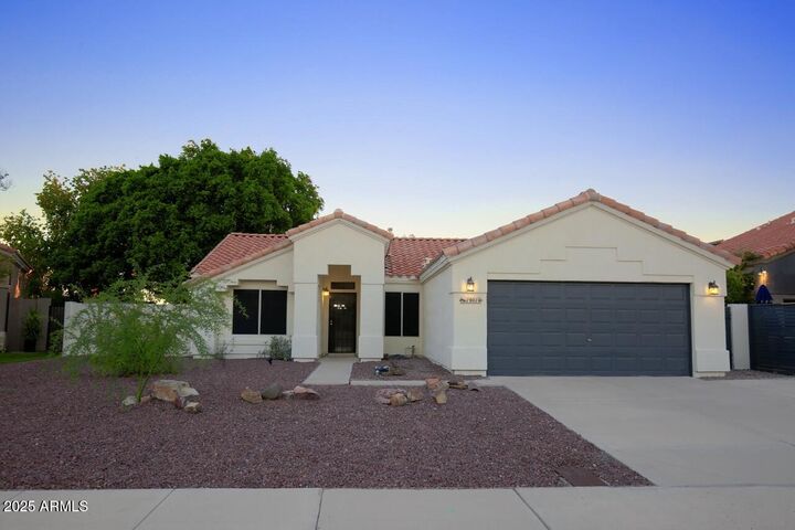 19016 N 52nd Lane  Glendale AZ 85308 photo