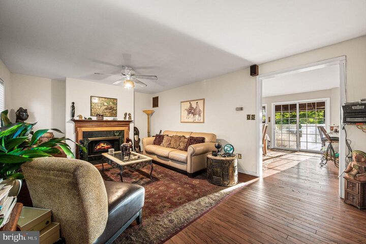 Property Photo:  728 Kenilworth Avenue  PA 19126 