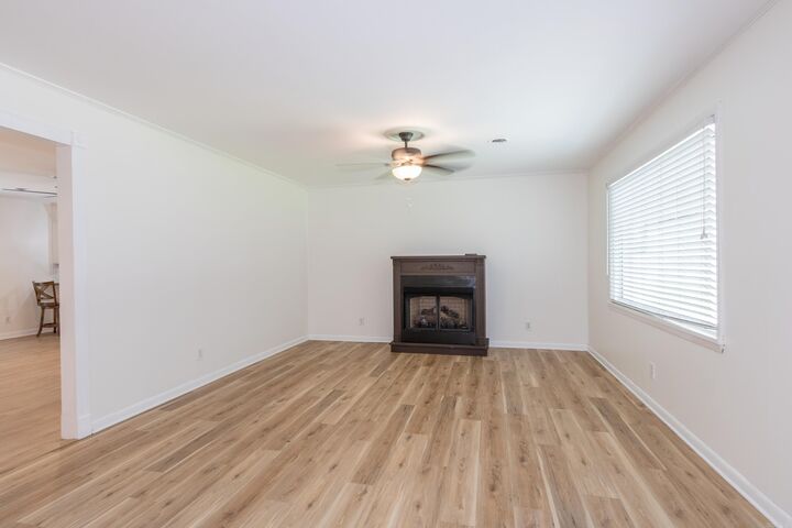 Property Photo:  4817 Arlington Drive  AR 72116 