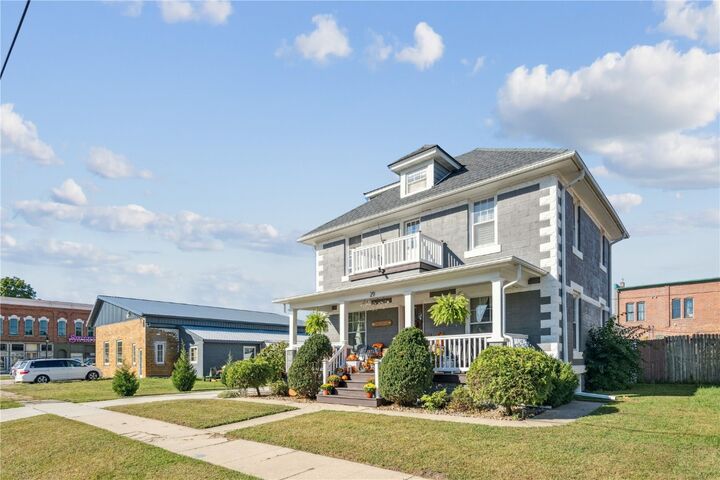Property Photo: 29 5th Street N IA 52214