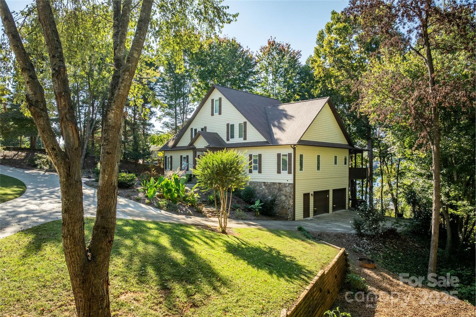 Property Photo: 316 Players Ridge Road Lot 18 &Amp 17 NC 28601