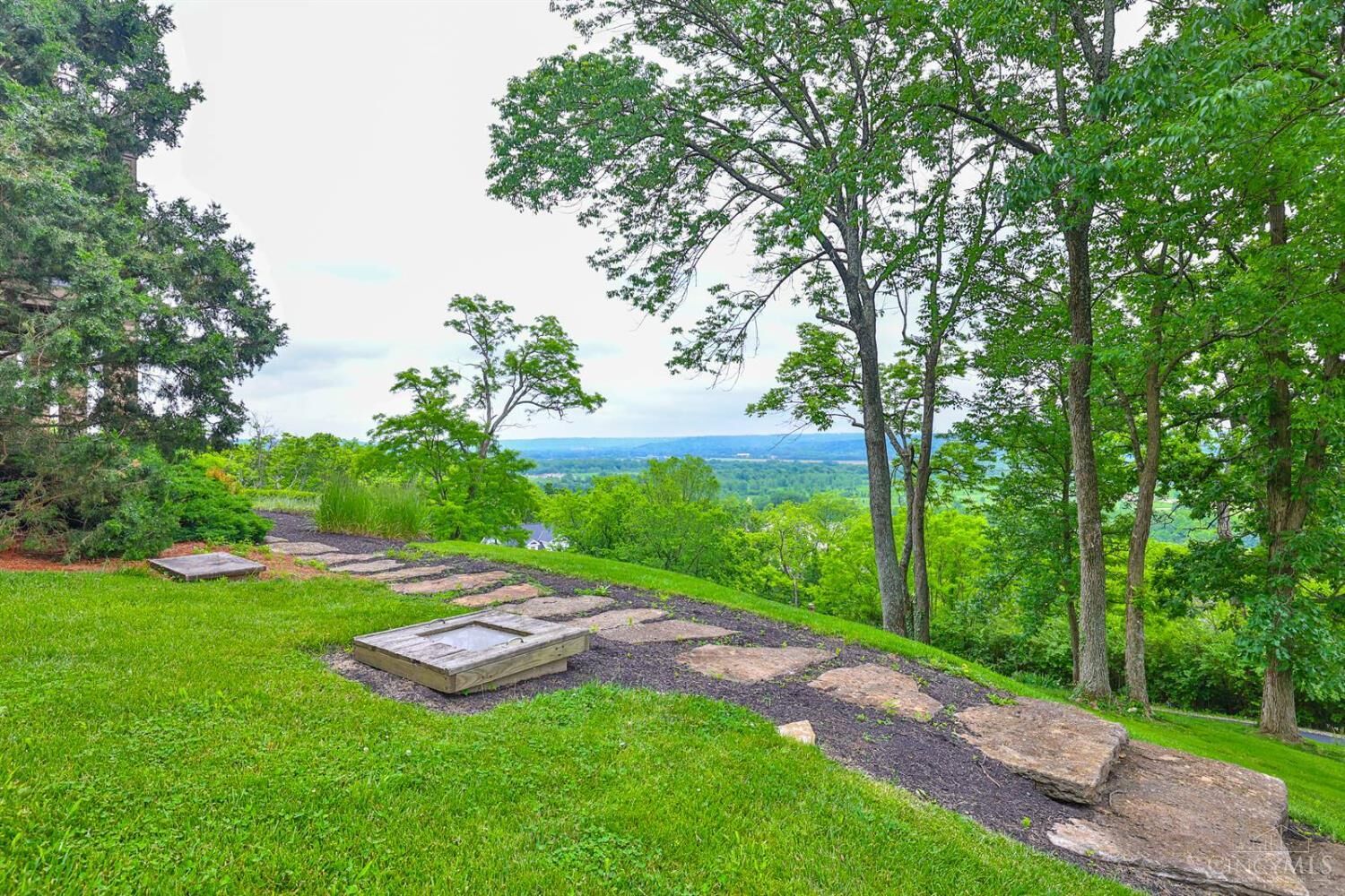 Property Photo: 5112 Shattuc Avenue OH 45208