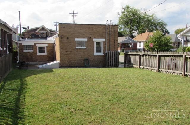 Property Photo:  5258 Hunter Avenue  OH 45212 
