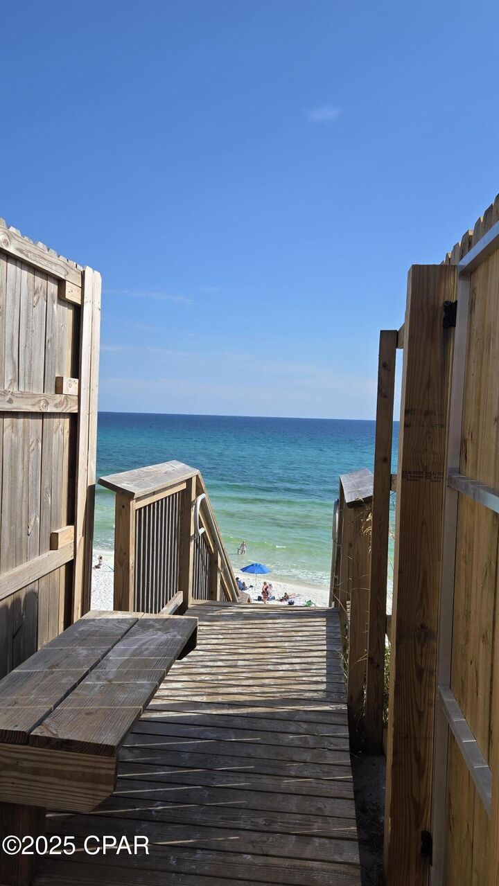 Property Photo:  68 Clareon Drive  FL 32461 