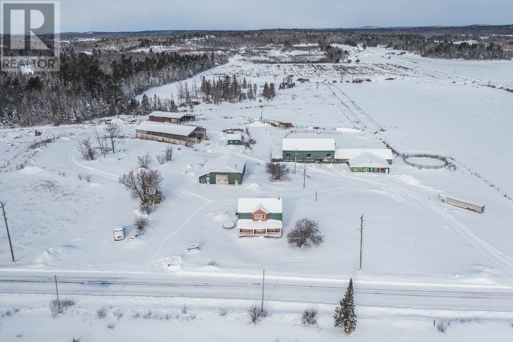 Property Photo:  3064 Government Rd, Whole Package  ON P0R 1E0 