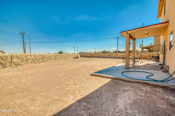 Property Photo:  2200 Sparrow Point Street  TX 79938 