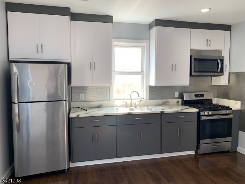Property Photo: 214 21st St NJ 07111